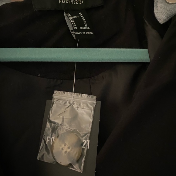 Forever 21 Belted Long Overcoat with Detachable Grey Hood NWT - Picture 5 of 10